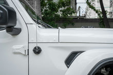 画像をギャラリービューアに読み込む, (ラスト1点)Fury ガラスリッドアンテナベースカバー / JEEP Wrangler(ジープラングラー)JK JL JT