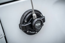 画像をギャラリービューアに読み込む, (ラスト1点)Fury ガラスリッドアンテナベースカバー / JEEP Wrangler(ジープラングラー)JK JL JT