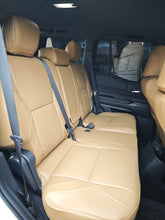 画像をギャラリービューアに読み込む, LC250 / LC300専用 サイドダイヤモンドステッチ シートカバー（オーダーメイド）
