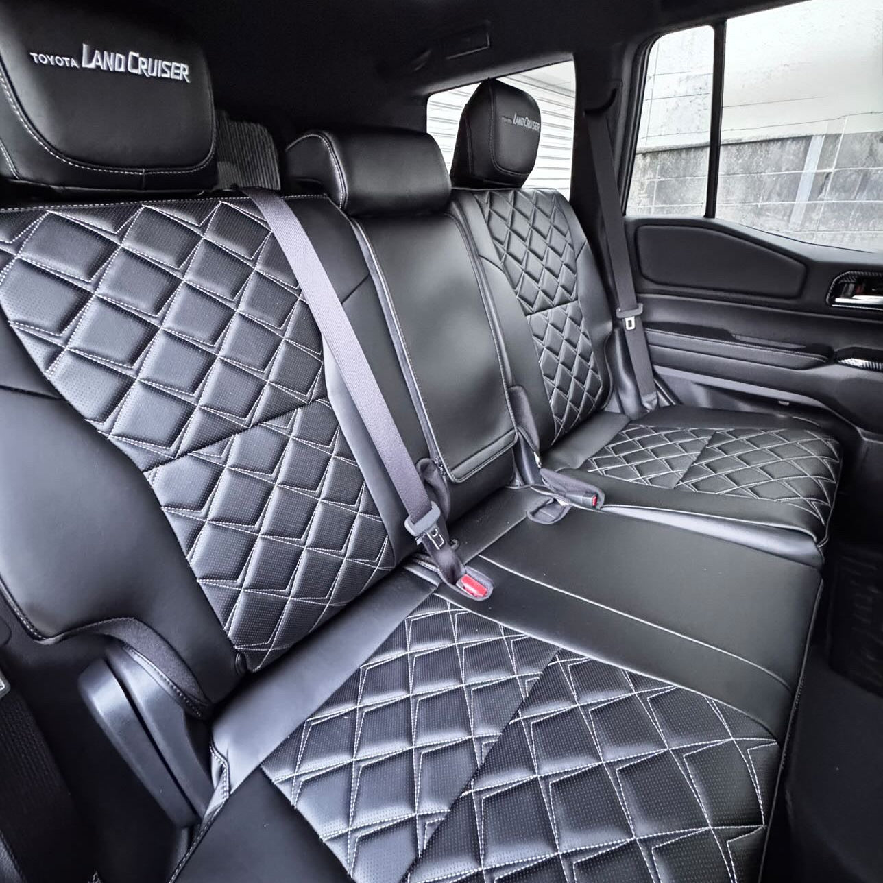LC250 / LC300専用 キルティングダイヤ シートカバー（オーダーメイド 