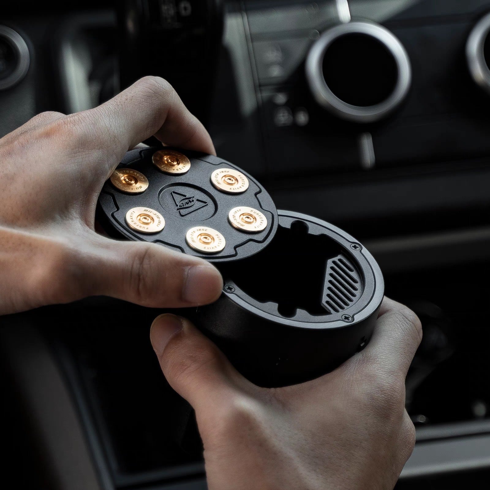 ラスト1点)Fury 灰皿 – Garage-1st